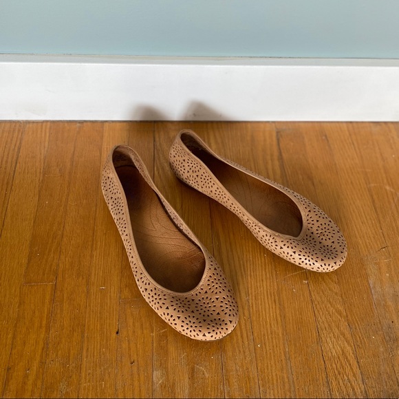 Indigo by Clarks Camel Leather Ballet Flats Cam - Picture 4 of 6